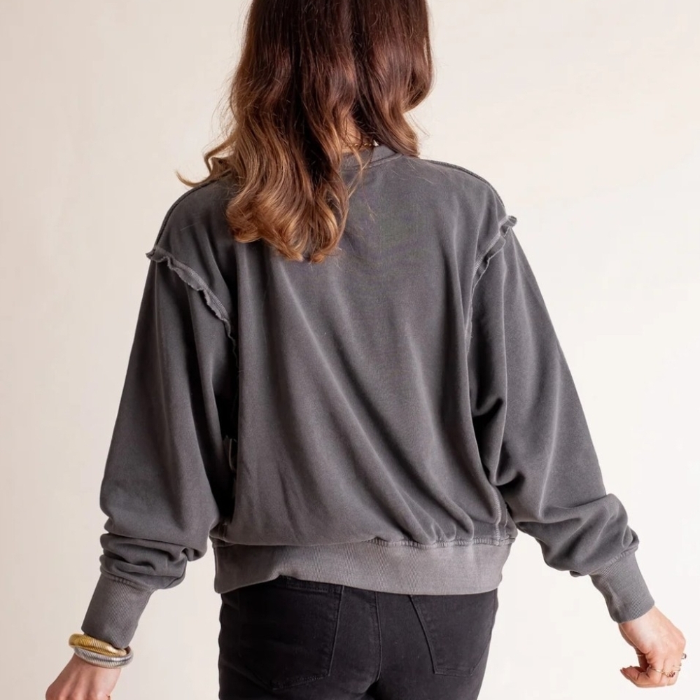 NWOT Zenana Outfitters Dark Gray Mineral Wash Crew Neck Sweater PTP 23 Length 22 - Picture 3 of 10